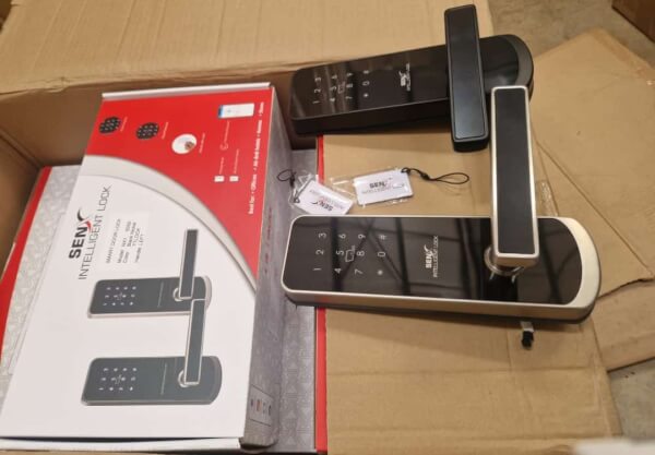Senx1-Smart-Lock-1.jpeg