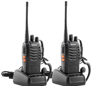 Walkie-Talkies-in-Kenya.jpg